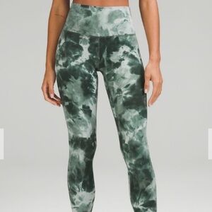 Lululemon Green Tie-Dye Align Leggings
